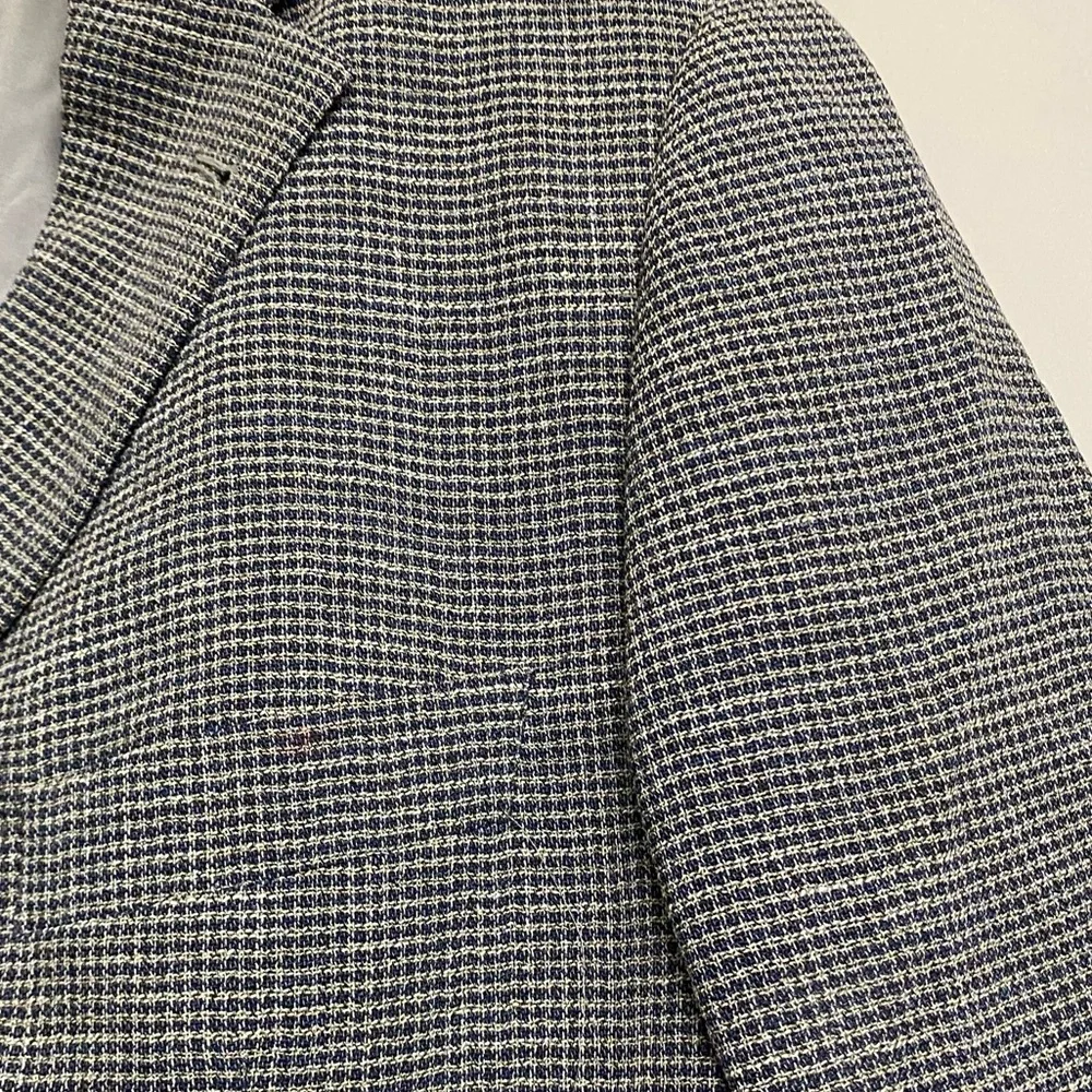 Hugo Boss Men’s Sports Coat Blazer Jacket Size 42R Virgin Wool Linen Blend